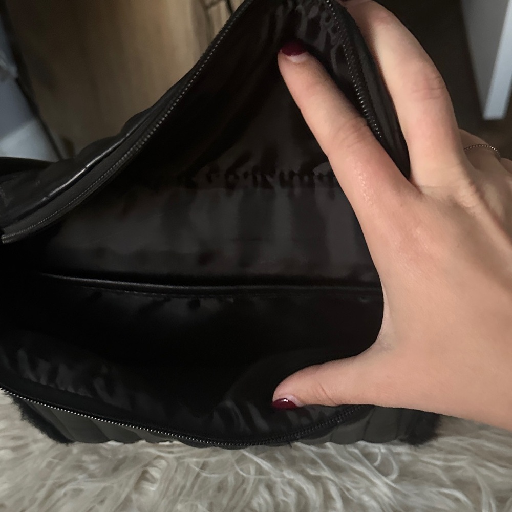 BEIS Black Quilted Shoulder Bag - Picture 8 of 9